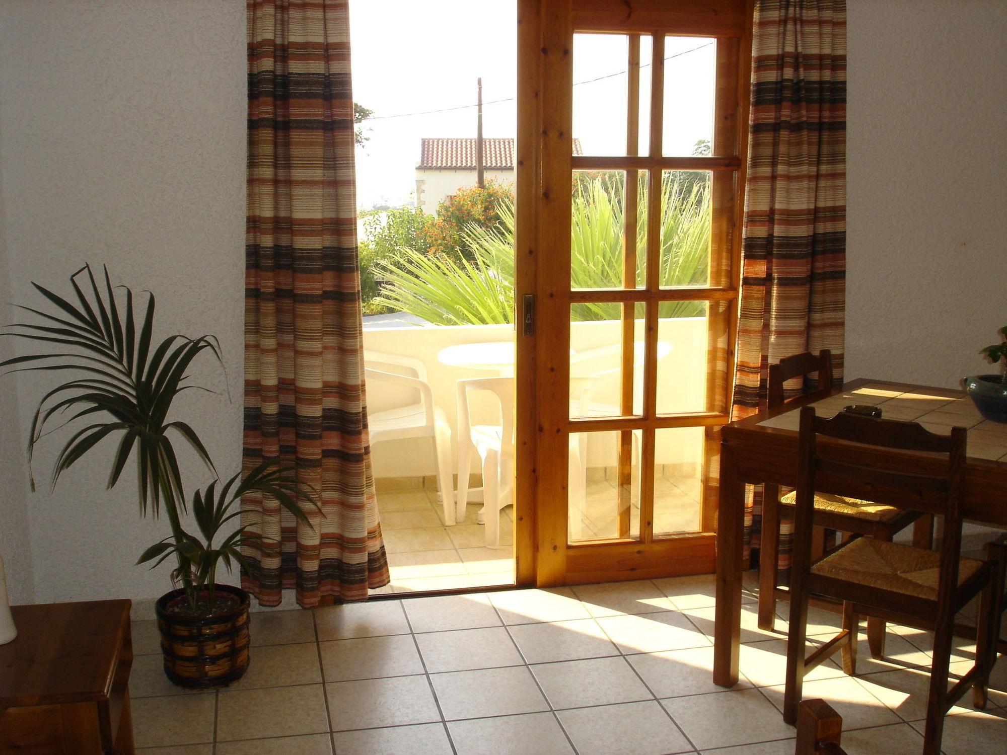 Maria Suites Platanias  Luaran gambar